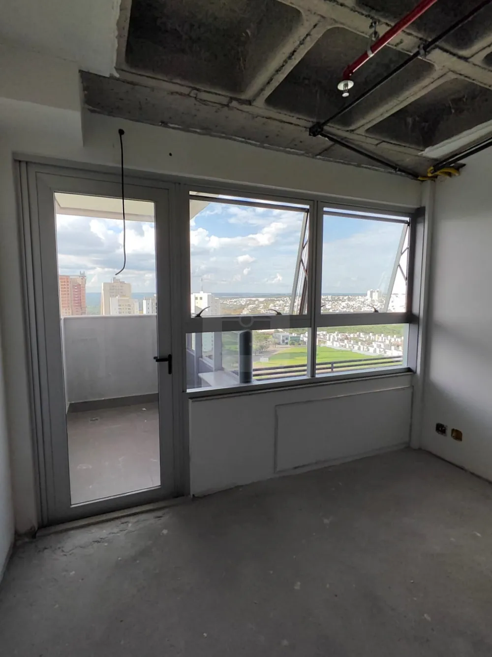 Comprar Comercial / Sala Comercial Condom&iacute;nio em Uberl&acirc;ndia R$ 335.000,00 - Foto 13