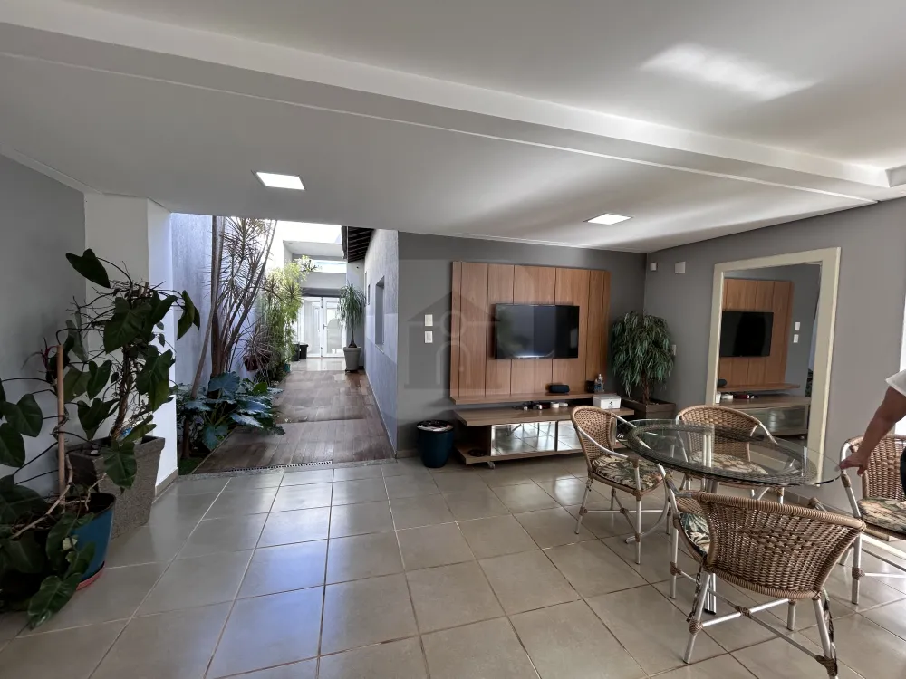 Comprar Casa / Padr&atilde;o em Uberl&acirc;ndia R$ 1.400.000,00 - Foto 8