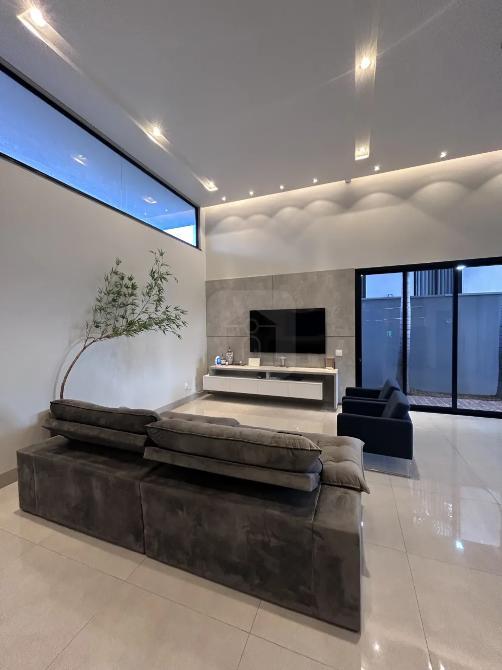 Comprar Casa / Condom&iacute;nio ou Loteamento Fechado em Uberl&acirc;ndia R$ 2.400.000,00 - Foto 5