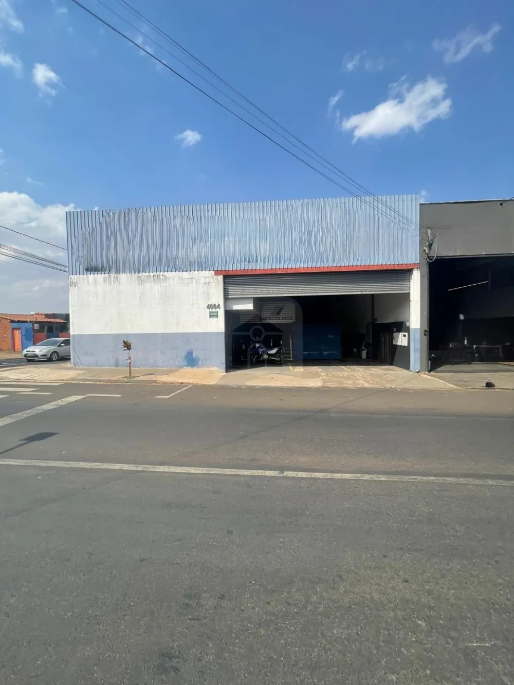Alugar Comercial / Galp&atilde;o em Uberl&acirc;ndia R$ 15.000,00 - Foto 1