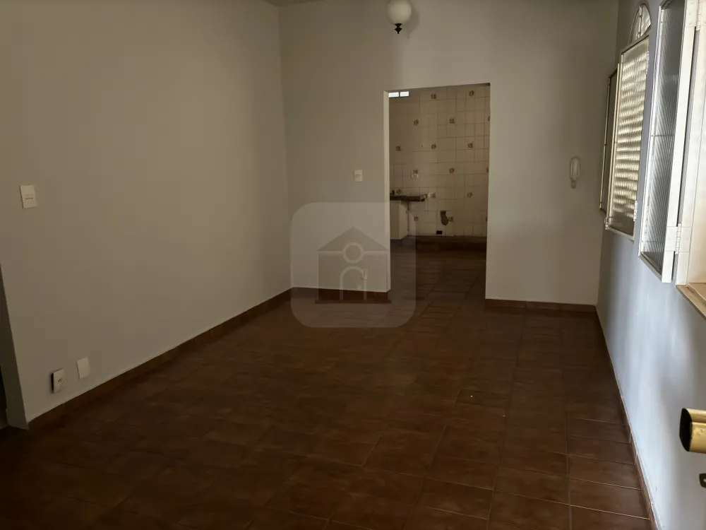 Alugar Casa / Padr&atilde;o em Uberl&acirc;ndia R$ 3.900,00 - Foto 16