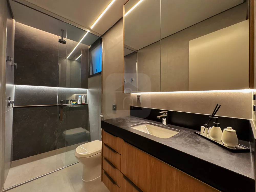 Alugar Casa / Condom&iacute;nio ou Loteamento Fechado em Uberl&acirc;ndia R$ 25.000,00 - Foto 15