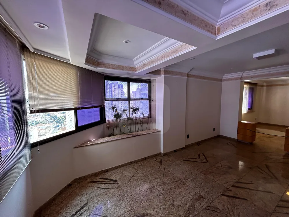 Comprar Apartamento / Padr&atilde;o em Uberl&acirc;ndia R$ 997.000,00 - Foto 4