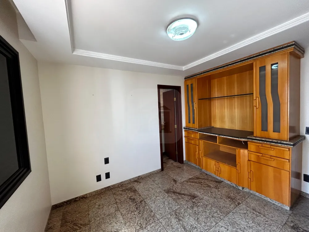 Comprar Apartamento / Padr&atilde;o em Uberl&acirc;ndia R$ 997.000,00 - Foto 12