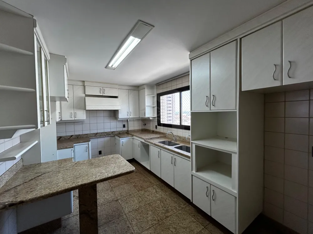 Comprar Apartamento / Padr&atilde;o em Uberl&acirc;ndia R$ 997.000,00 - Foto 19
