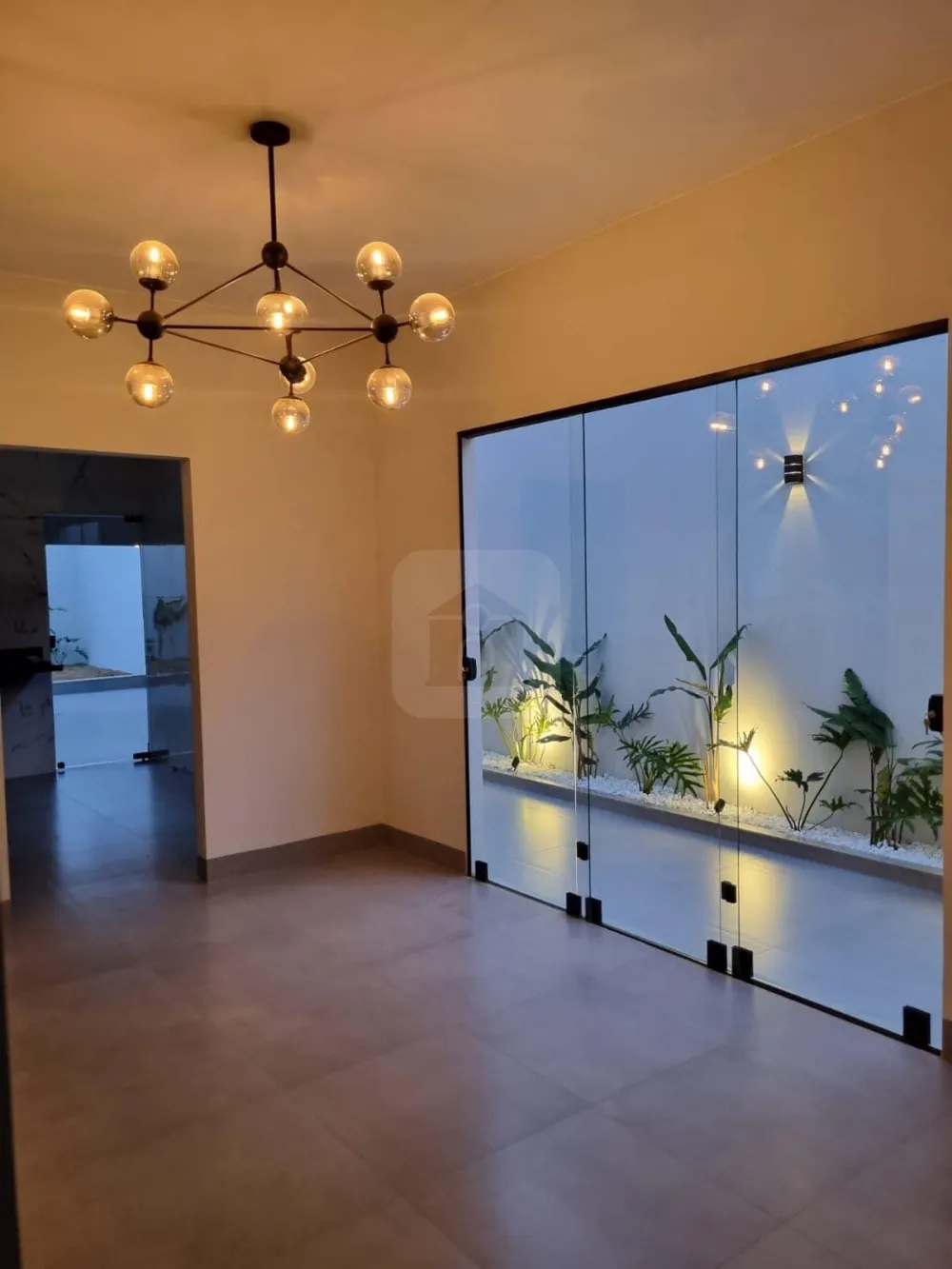 Alugar Casa / Padr&atilde;o em Uberl&acirc;ndia R$ 4.000,00 - Foto 3