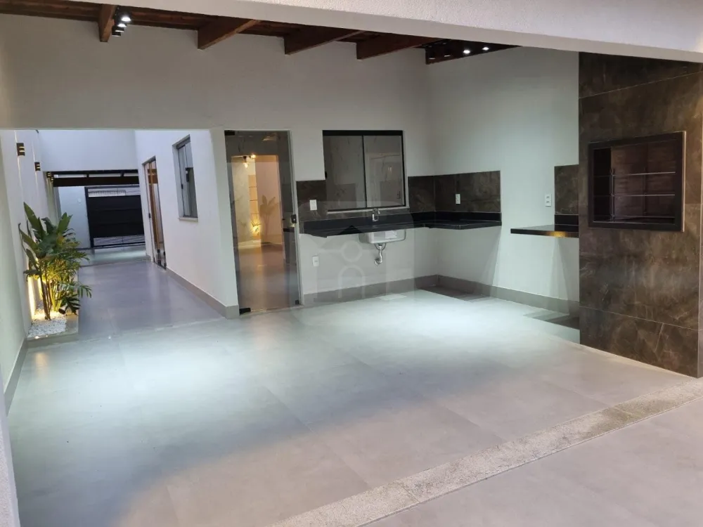 Alugar Casa / Padr&atilde;o em Uberl&acirc;ndia R$ 4.000,00 - Foto 12