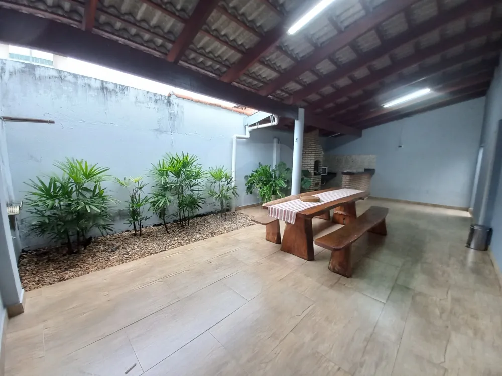 Alugar Casa / Padr&atilde;o em Uberl&acirc;ndia R$ 3.400,00 - Foto 14