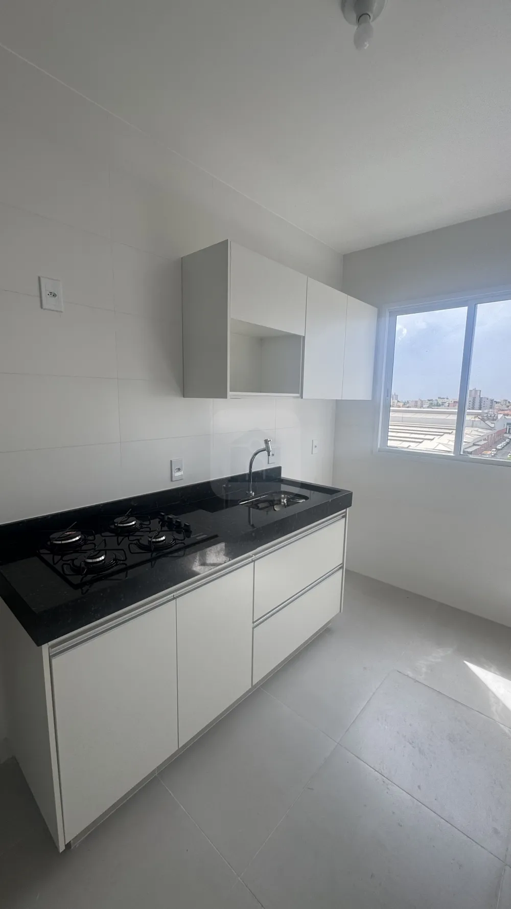 Alugar Apartamento / Padr&atilde;o em Uberl&acirc;ndia R$ 2.200,00 - Foto 2