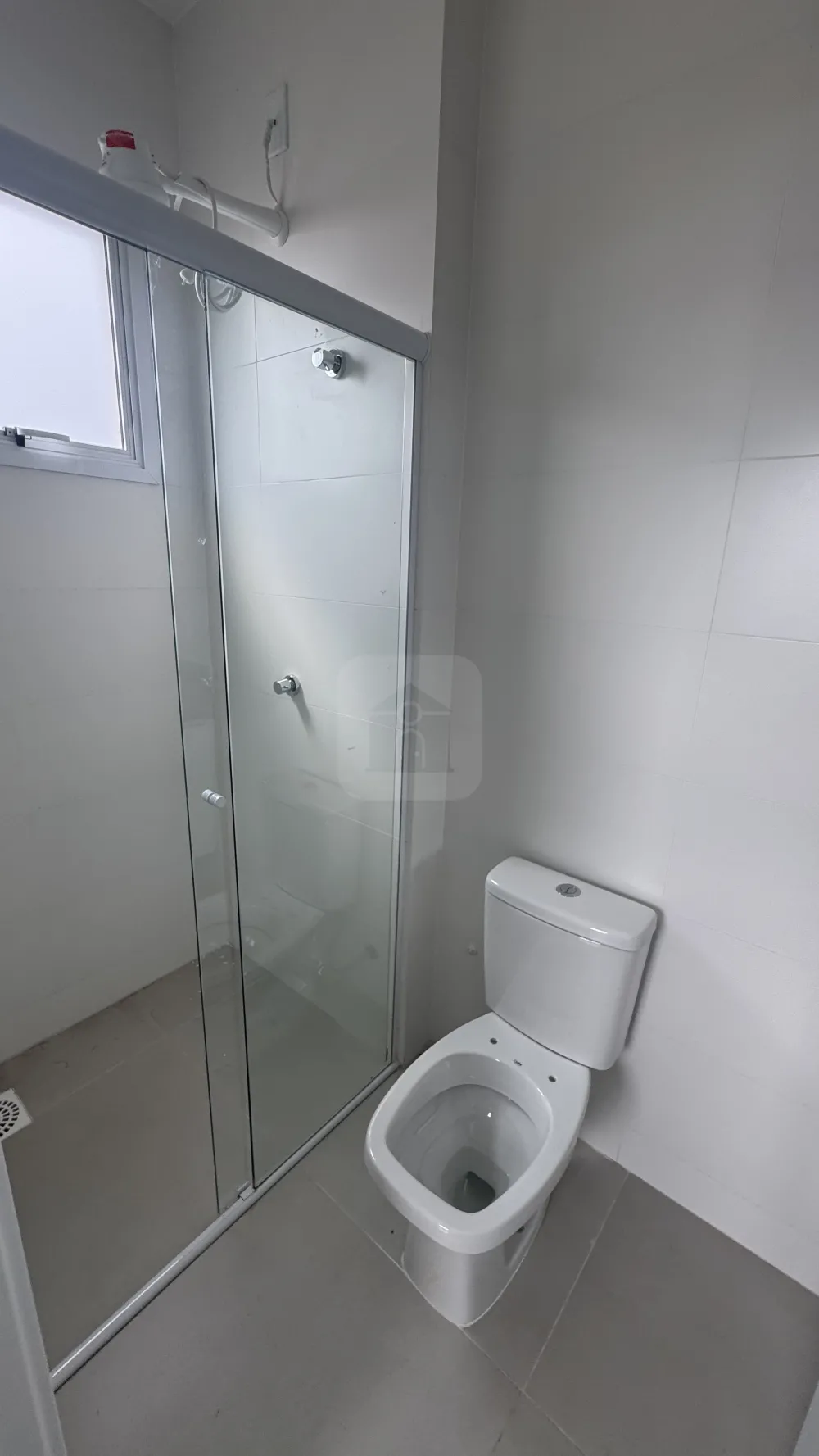 Alugar Apartamento / Padr&atilde;o em Uberl&acirc;ndia R$ 2.200,00 - Foto 3