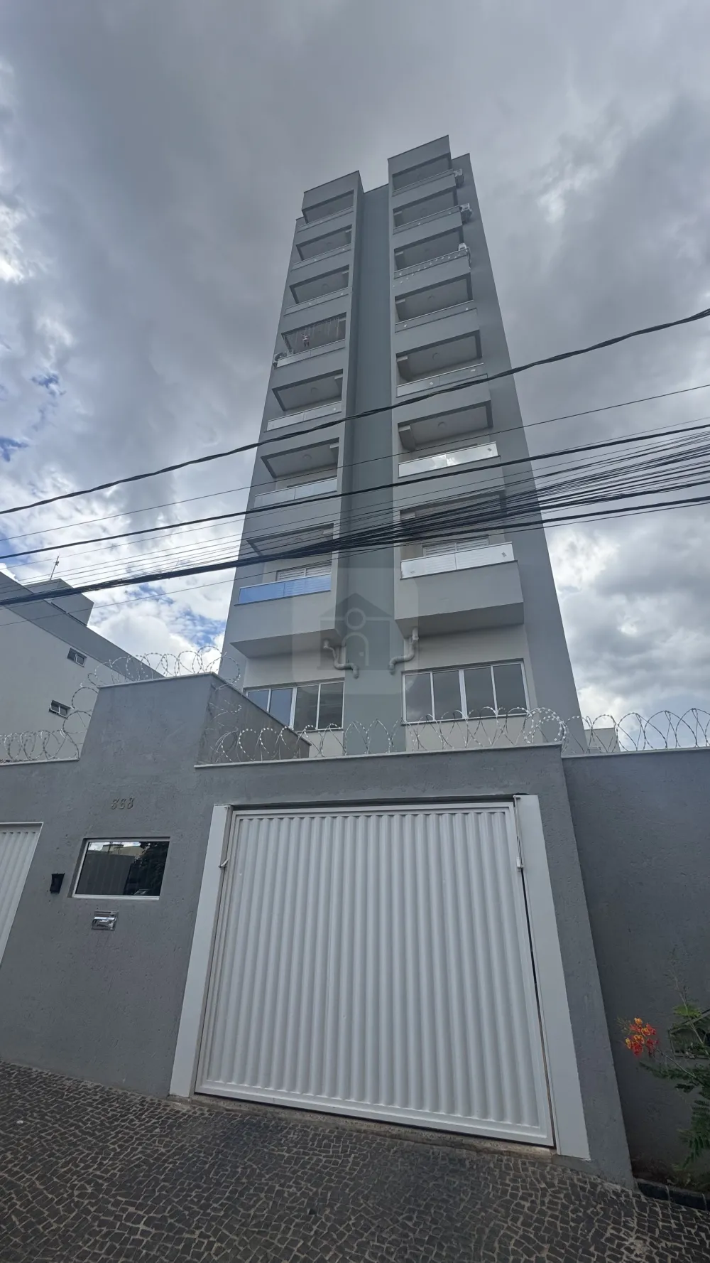 Alugar Apartamento / Padr&atilde;o em Uberl&acirc;ndia R$ 2.200,00 - Foto 1
