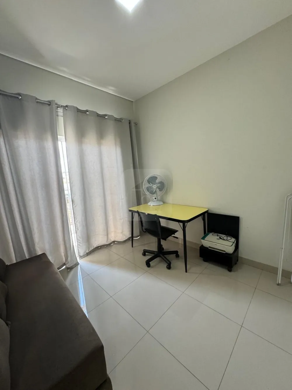 Alugar Apartamento / Quitinete em Araguari R$ 1.900,00 - Foto 6