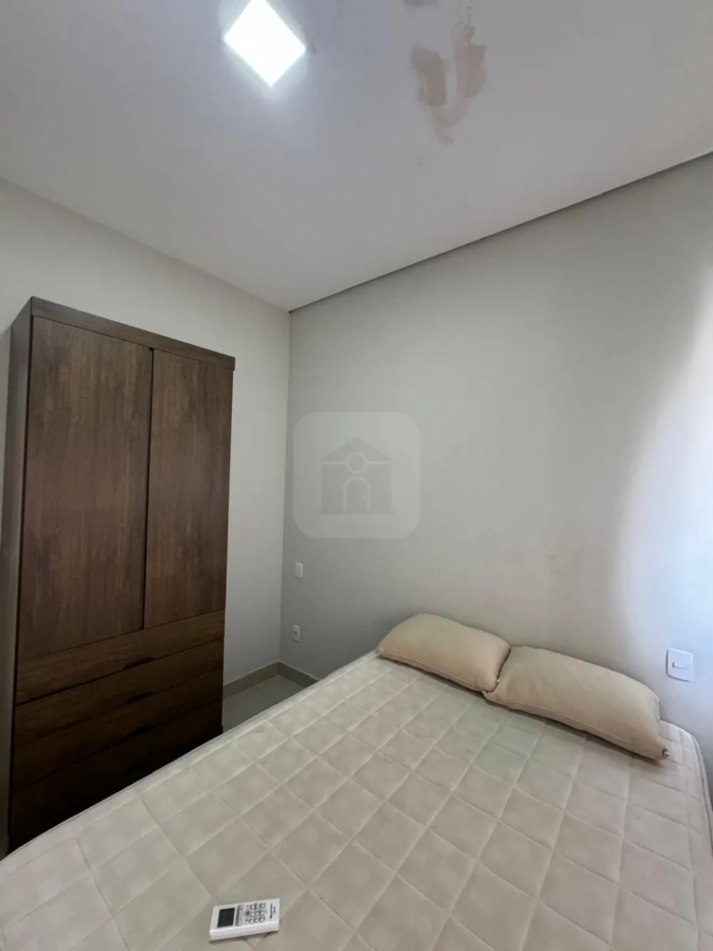 Alugar Apartamento / Quitinete em Araguari R$ 1.900,00 - Foto 9