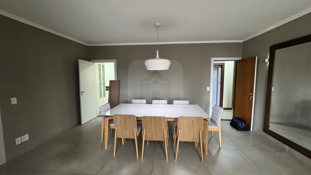 Alugar Apartamento / Padr&atilde;o em Uberl&acirc;ndia R$ 5.500,00 - Foto 4