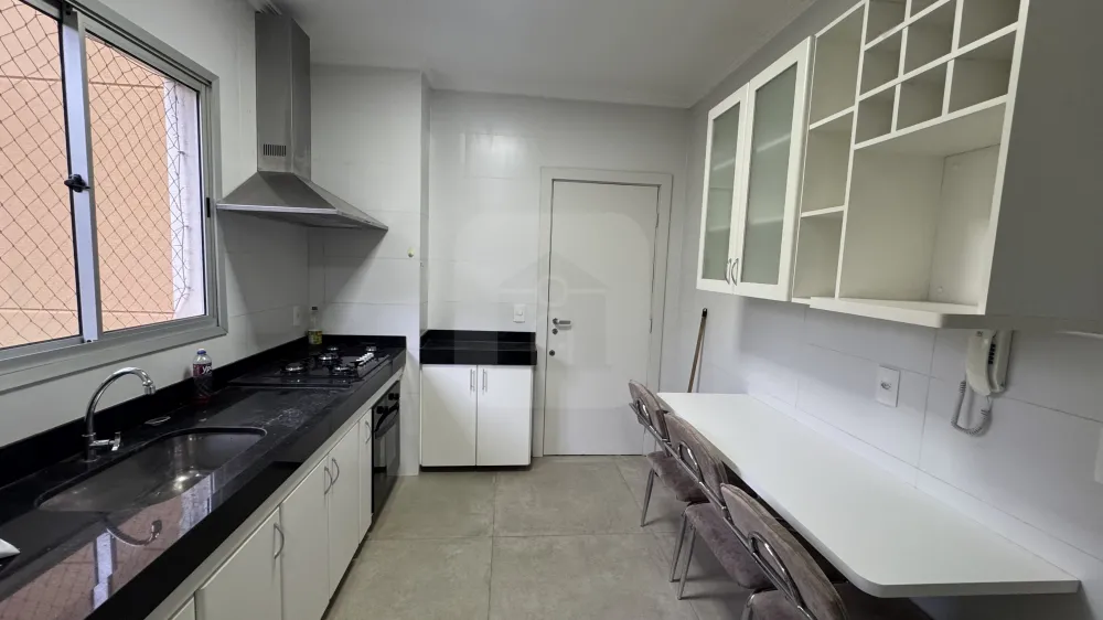 Alugar Apartamento / Padr&atilde;o em Uberl&acirc;ndia R$ 5.500,00 - Foto 5