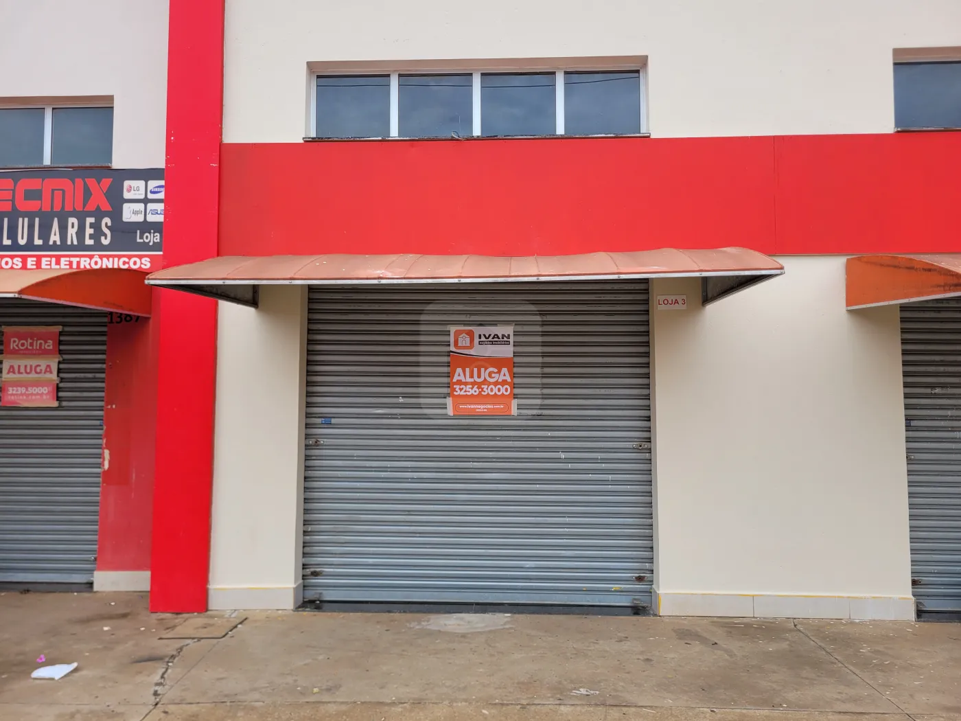 Alugar Comercial / Loja em Uberl&acirc;ndia R$ 1.600,00 - Foto 1