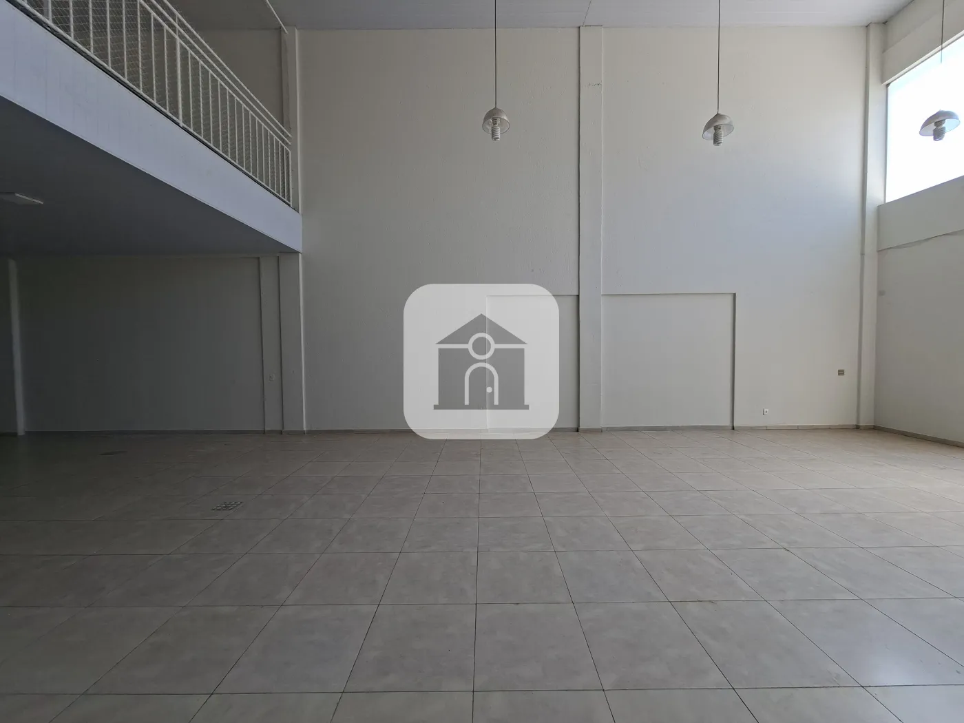 Alugar Comercial / Loja em Uberl&acirc;ndia R$ 10.000,00 - Foto 14