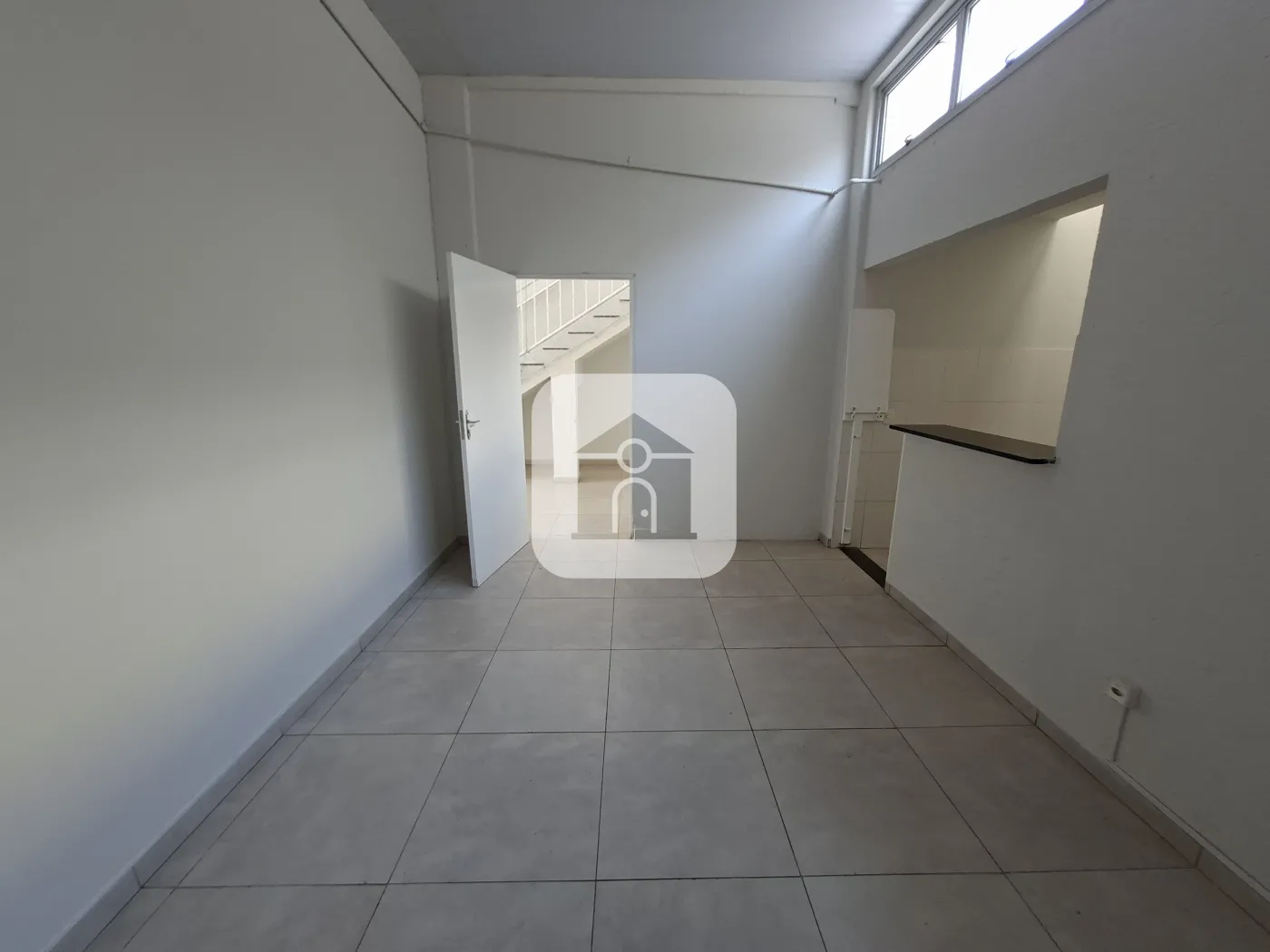 Alugar Comercial / Loja em Uberl&acirc;ndia R$ 10.000,00 - Foto 18