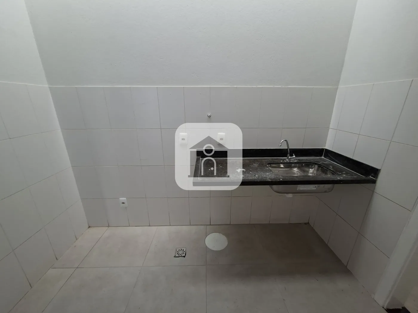 Alugar Comercial / Loja em Uberl&acirc;ndia R$ 10.000,00 - Foto 19