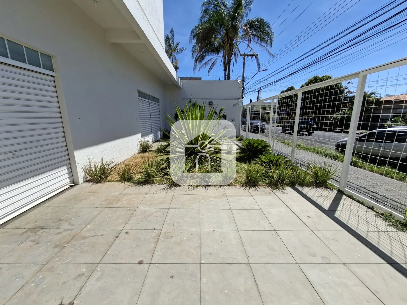 Alugar Comercial / Loja em Uberl&acirc;ndia R$ 10.000,00 - Foto 27