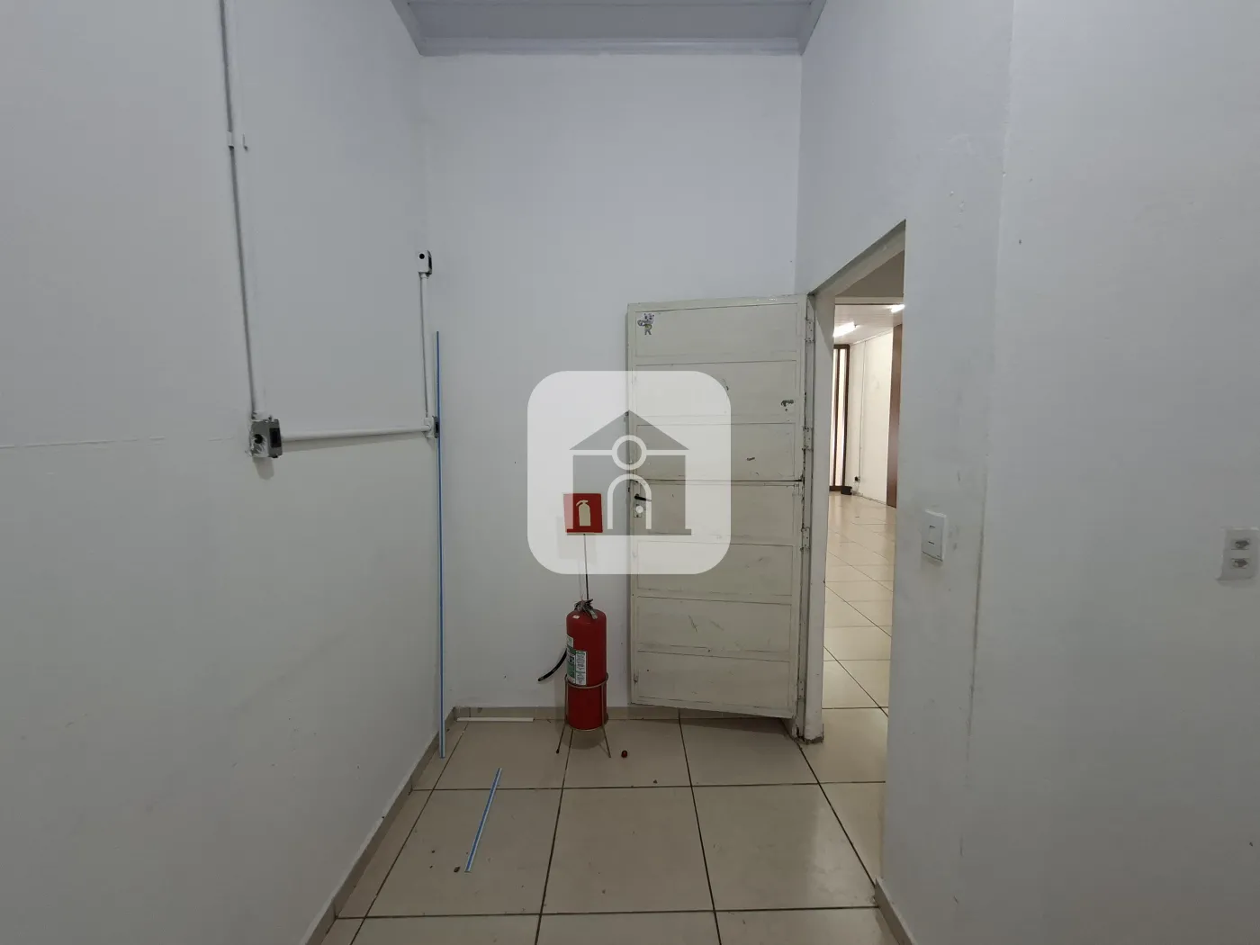 Alugar Comercial / Loja em Uberl&acirc;ndia R$ 7.000,00 - Foto 7