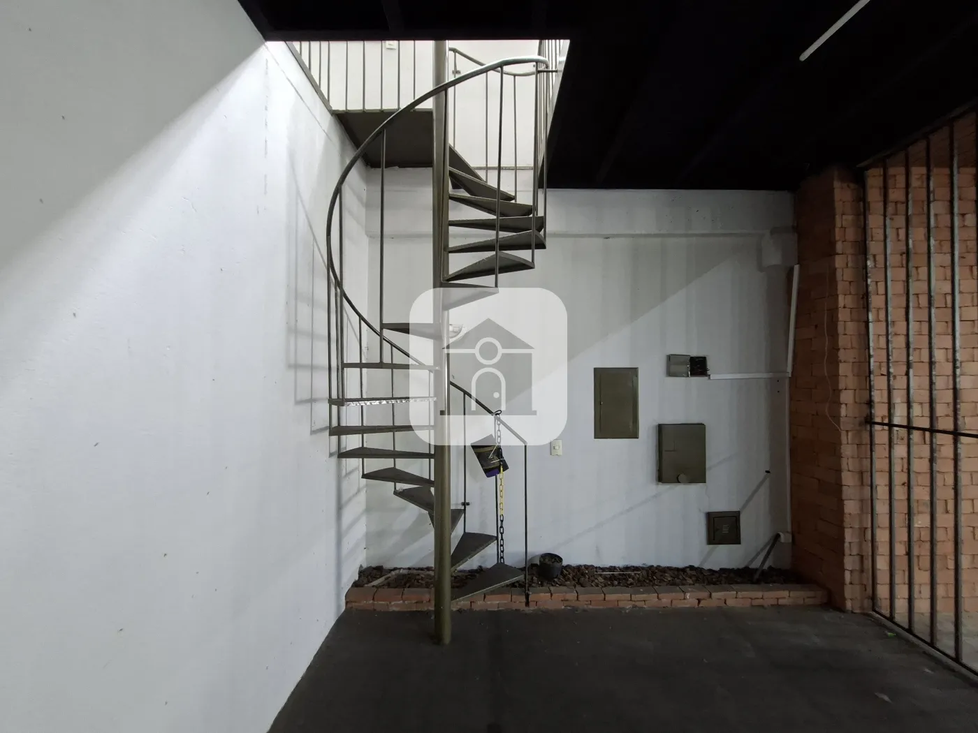 Alugar Comercial / Loja em Uberl&acirc;ndia R$ 12.000,00 - Foto 11