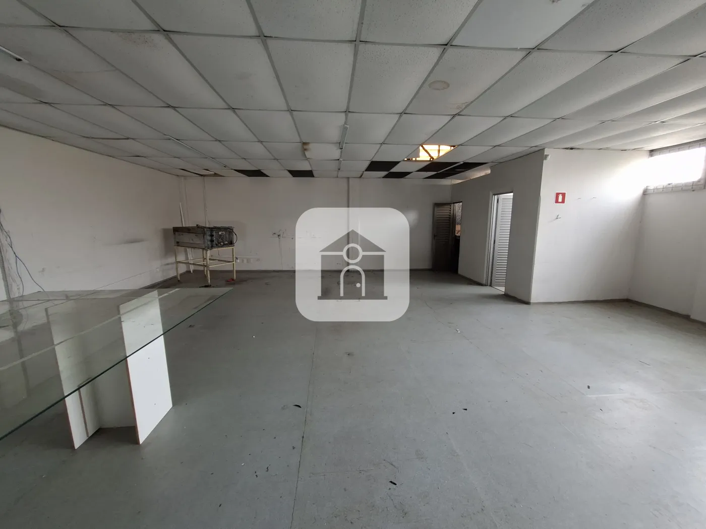 Alugar Comercial / Loja em Uberl&acirc;ndia R$ 12.000,00 - Foto 12