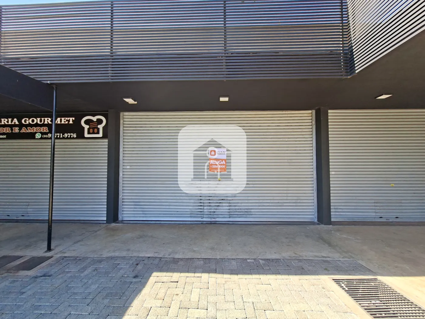 Alugar Comercial / Loja em Uberl&acirc;ndia R$ 2.200,00 - Foto 5