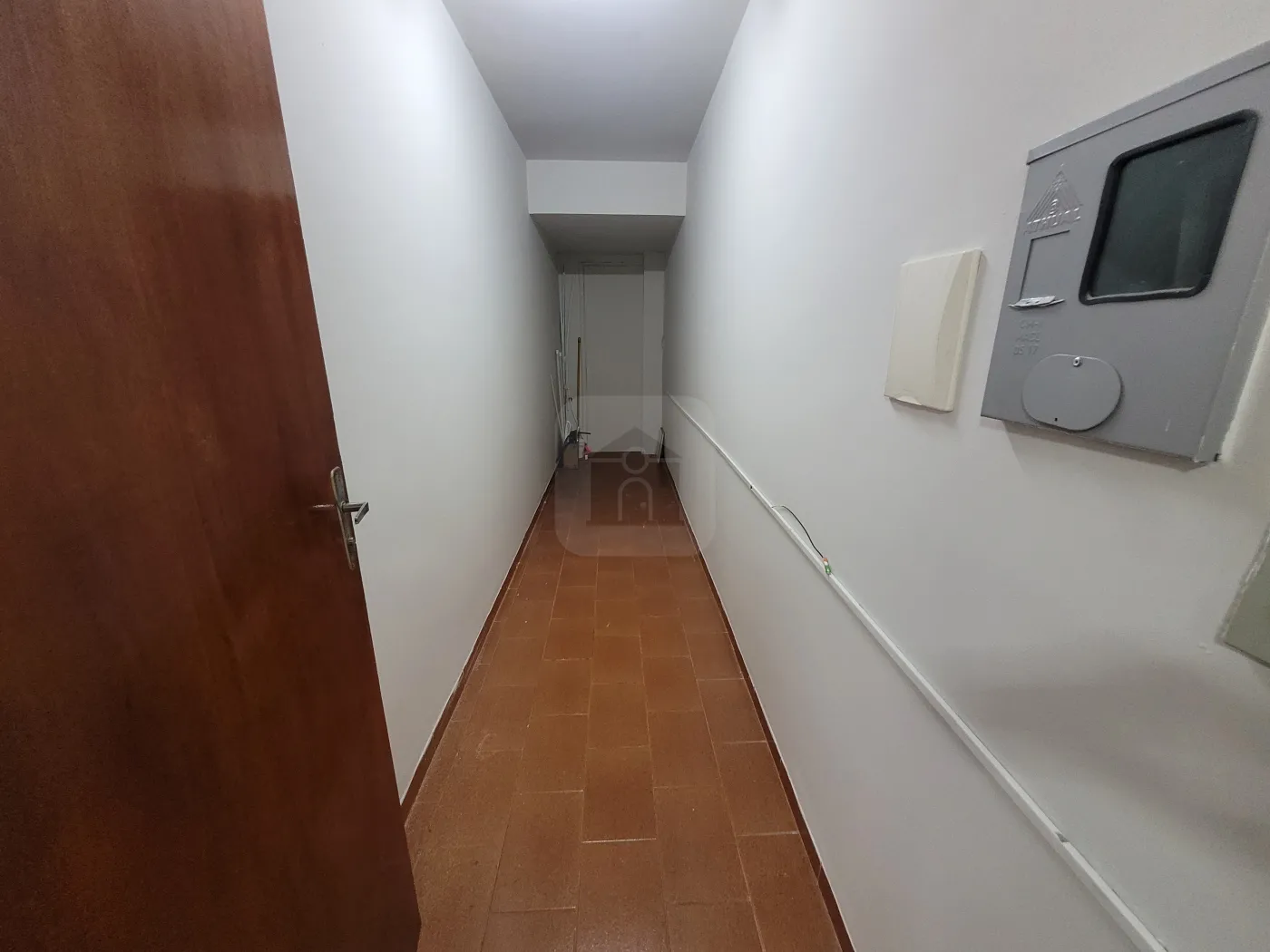 Alugar Comercial / Sobreloja Condom&iacute;nio em Uberl&acirc;ndia R$ 2.300,00 - Foto 10