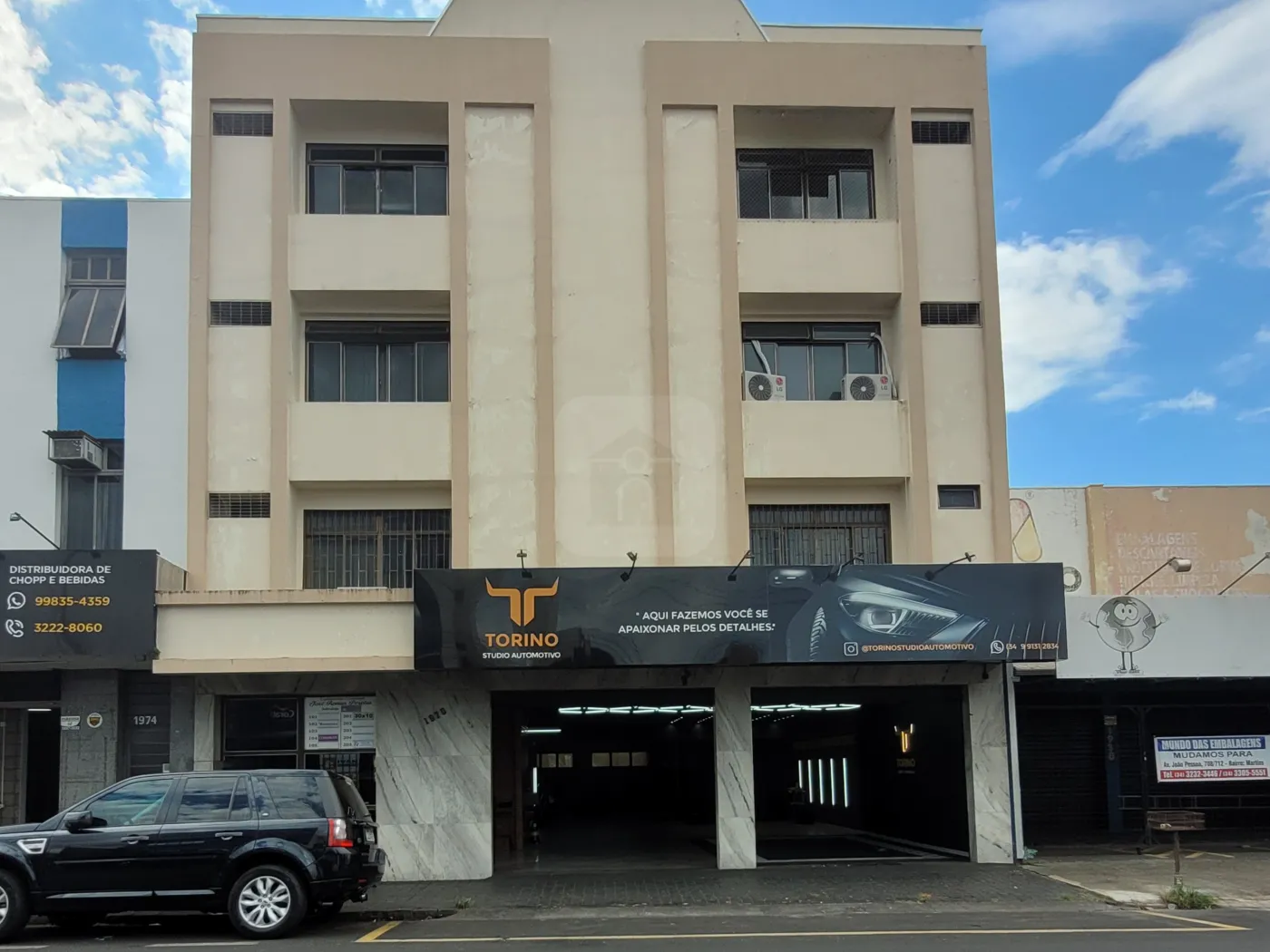 Alugar Comercial / Sobreloja Condom&iacute;nio em Uberl&acirc;ndia R$ 2.300,00 - Foto 1