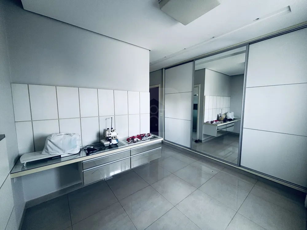 Alugar Comercial / Casa Comercial em Uberl&acirc;ndia R$ 17.000,00 - Foto 19