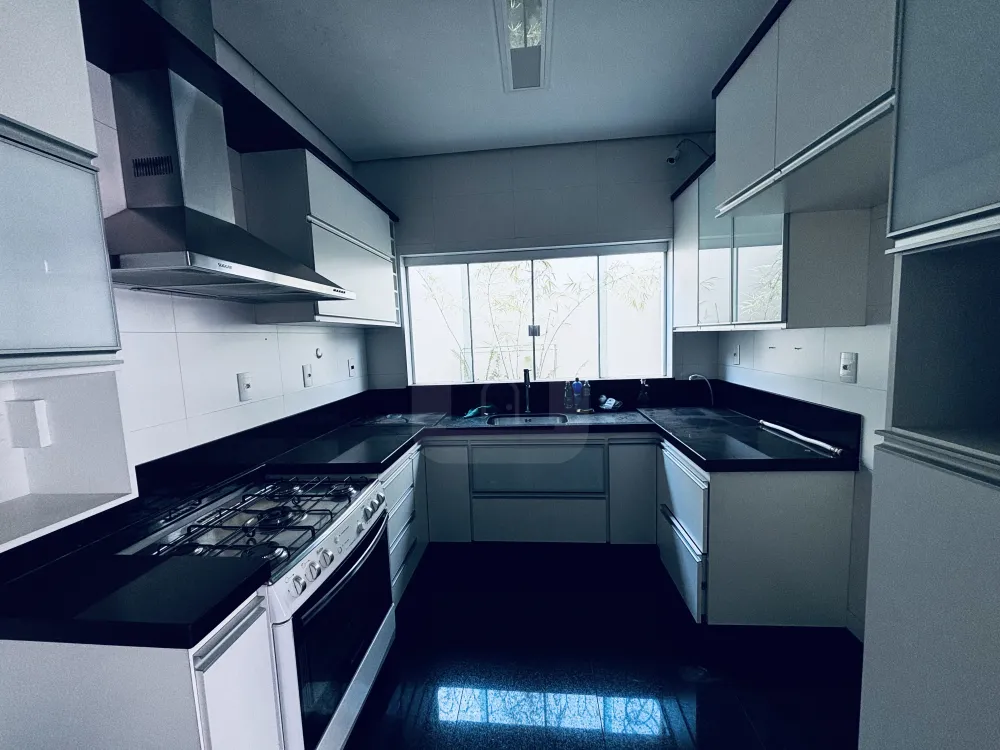 Alugar Comercial / Casa Comercial em Uberl&acirc;ndia R$ 17.000,00 - Foto 21