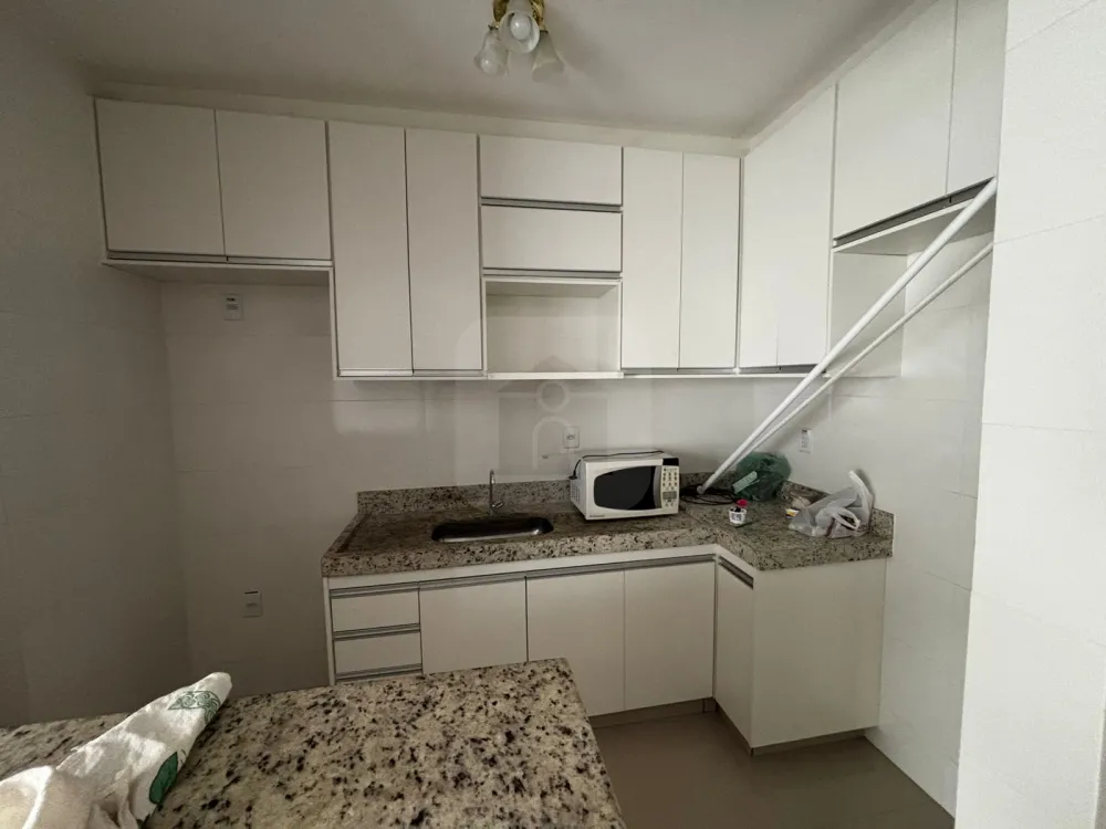 Alugar Apartamento / Padr&atilde;o em Uberl&acirc;ndia R$ 1.700,00 - Foto 6
