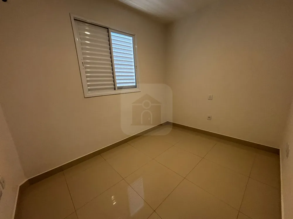Alugar Apartamento / Padr&atilde;o em Uberl&acirc;ndia R$ 1.700,00 - Foto 9