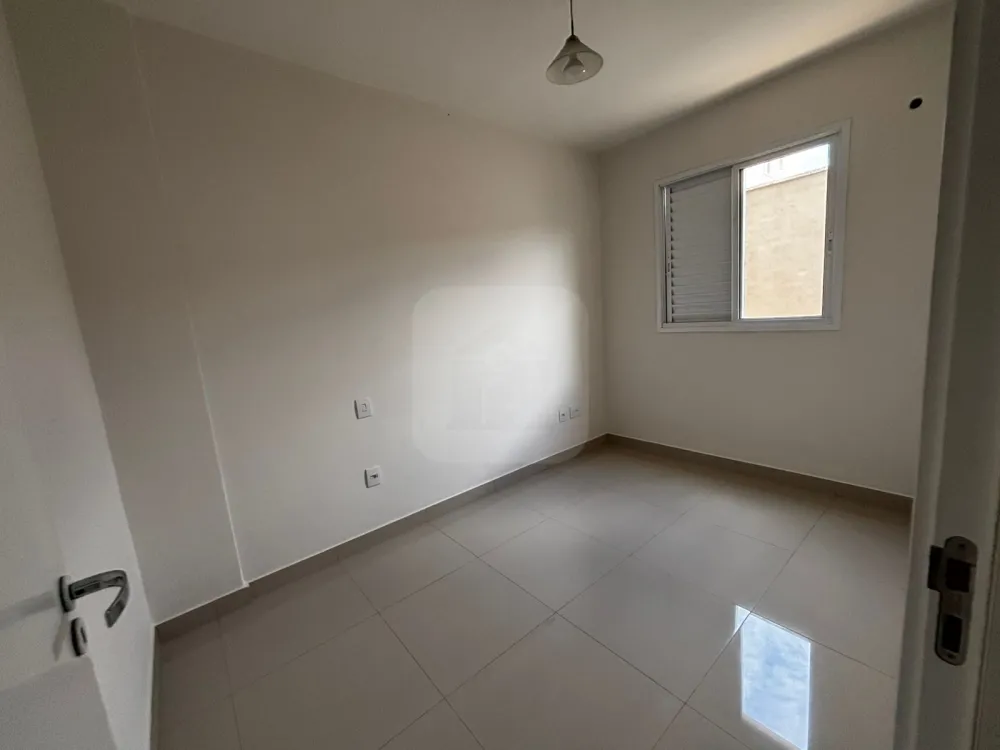 Alugar Apartamento / Padr&atilde;o em Uberl&acirc;ndia R$ 1.700,00 - Foto 10