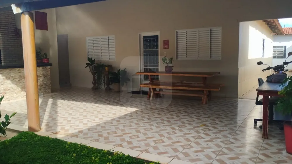 Comprar Casa / Padr&atilde;o em Uberl&acirc;ndia R$ 450.000,00 - Foto 1