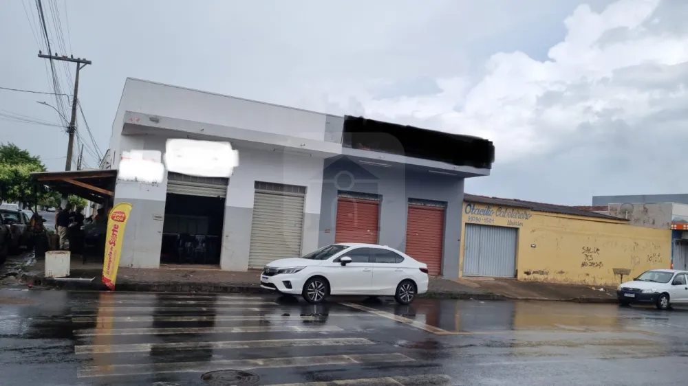 Comprar Comercial / C&ocirc;modo em Uberl&acirc;ndia R$ 700.000,00 - Foto 1