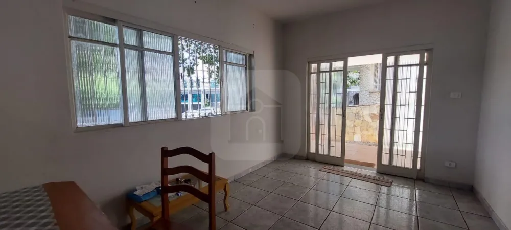Alugar Casa / Padr&atilde;o em Uberl&acirc;ndia R$ 3.000,00 - Foto 1