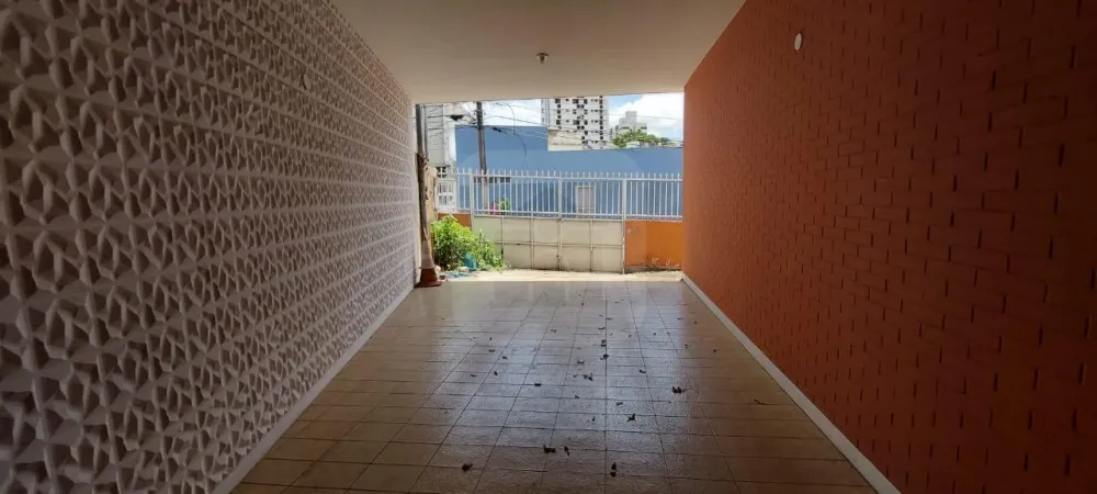 Alugar Casa / Padr&atilde;o em Uberl&acirc;ndia R$ 3.000,00 - Foto 5