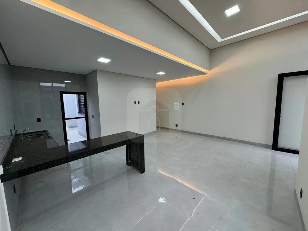 Comprar Casa / Padr&atilde;o em Uberl&acirc;ndia R$ 490.000,00 - Foto 9