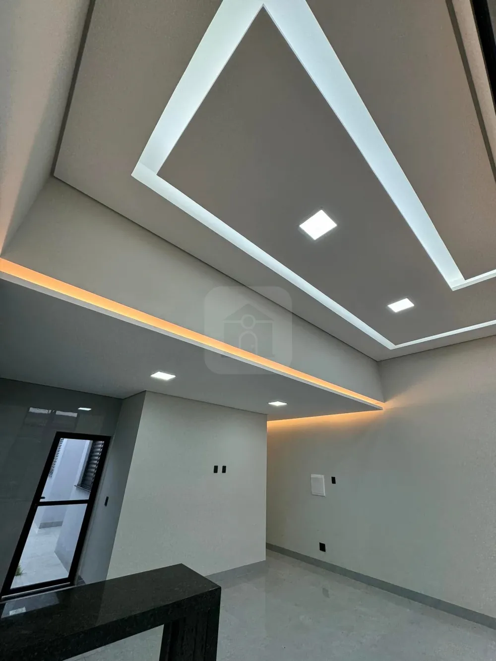 Comprar Casa / Padr&atilde;o em Uberl&acirc;ndia R$ 490.000,00 - Foto 10