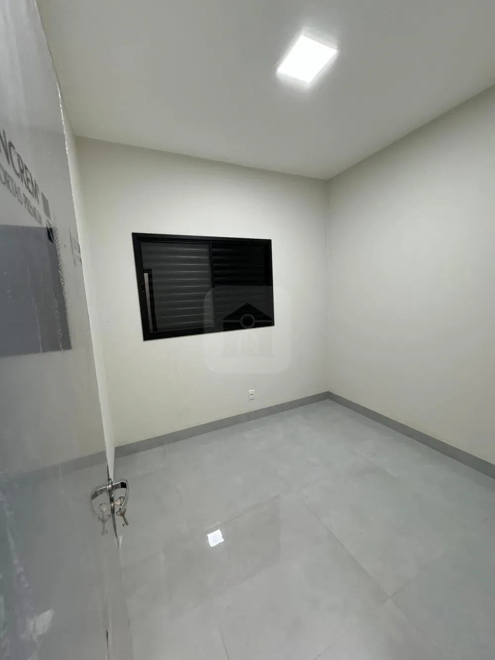 Comprar Casa / Padr&atilde;o em Uberl&acirc;ndia R$ 490.000,00 - Foto 4