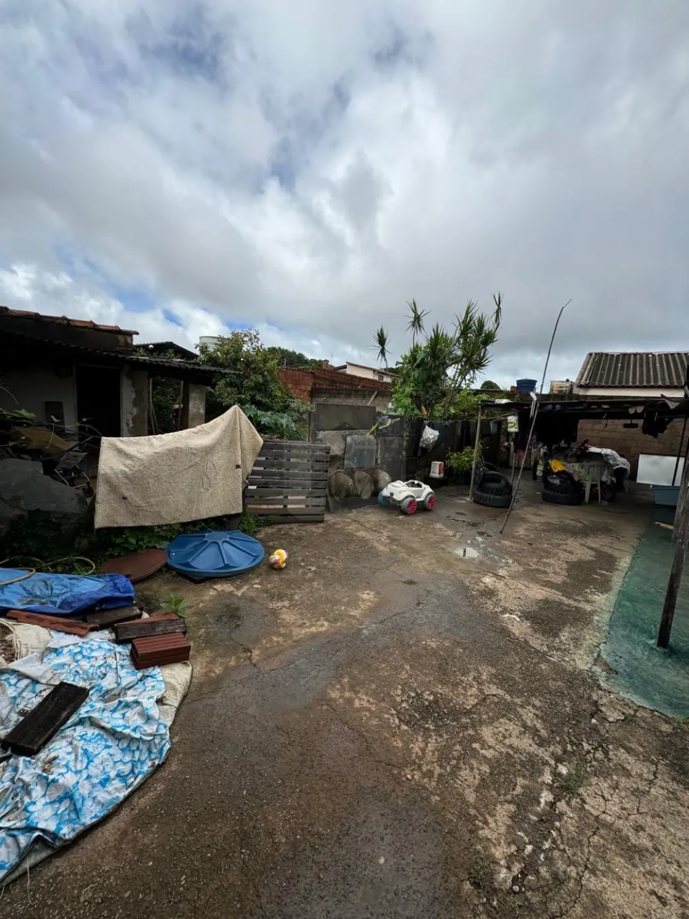 Comprar Terreno / Padr&atilde;o em Araguari R$ 150.000,00 - Foto 2