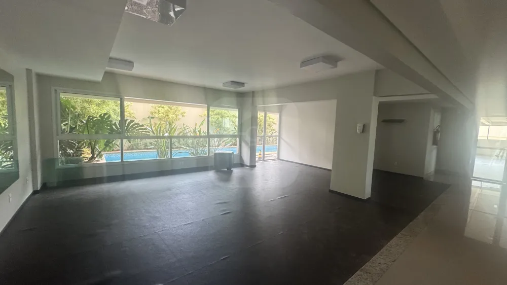 Alugar Apartamento / Flat em Uberl&acirc;ndia R$ 1.800,00 - Foto 12
