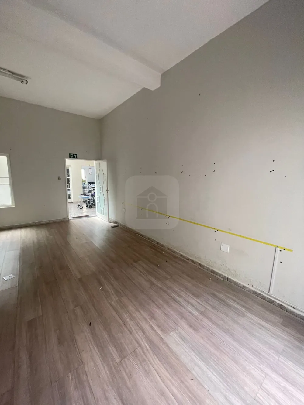 Alugar Comercial / Sala Comercial Condom&iacute;nio em Araguari R$ 1.000,00 - Foto 6