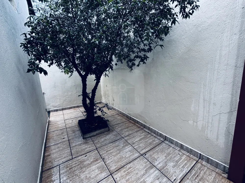 Alugar Casa / Padr&atilde;o em Uberl&acirc;ndia R$ 3.300,00 - Foto 13