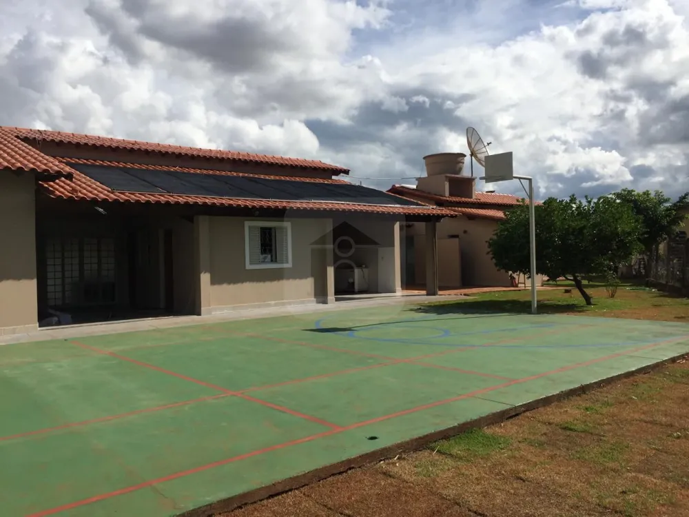Alugar Casa / Ch&aacute;cara em Uberl&acirc;ndia R$ 5.500,00 - Foto 2