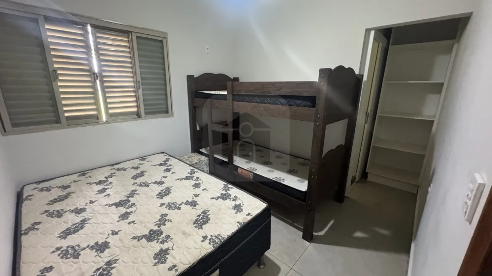 Alugar Casa / Ch&aacute;cara em Uberl&acirc;ndia R$ 5.500,00 - Foto 8