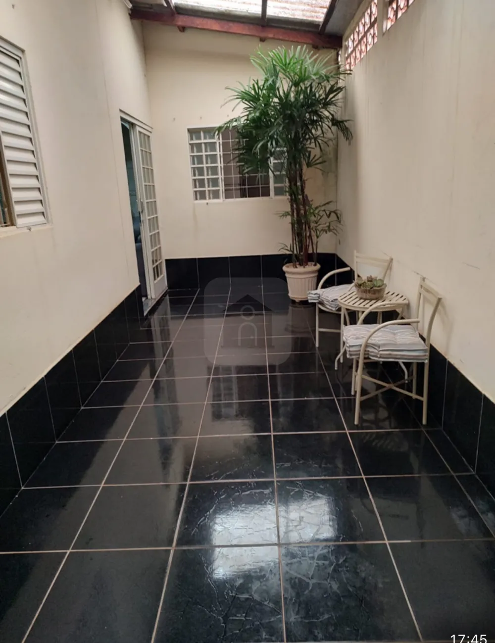Comprar Casa / Padr&atilde;o em Uberl&acirc;ndia R$ 650.000,00 - Foto 14