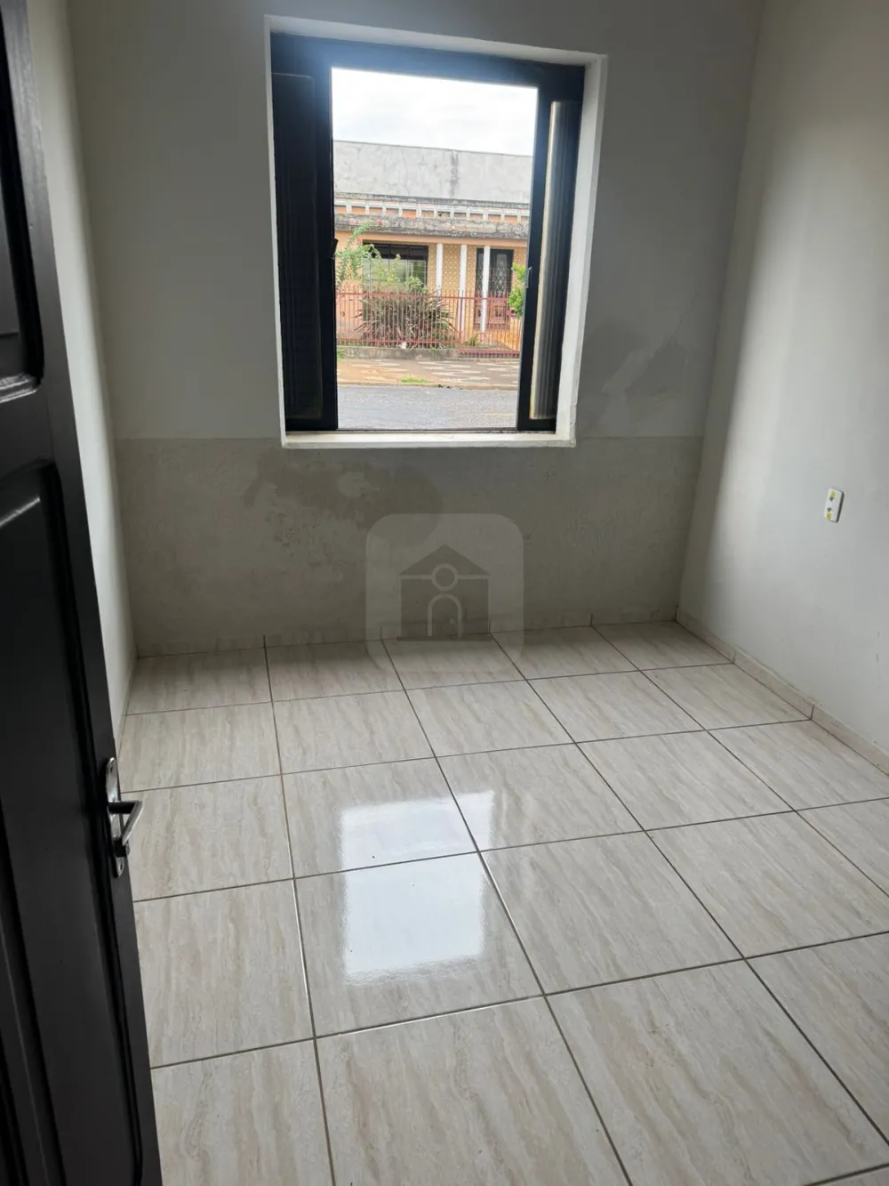 Comprar Casa / Padr&atilde;o em Araguari - Foto 3